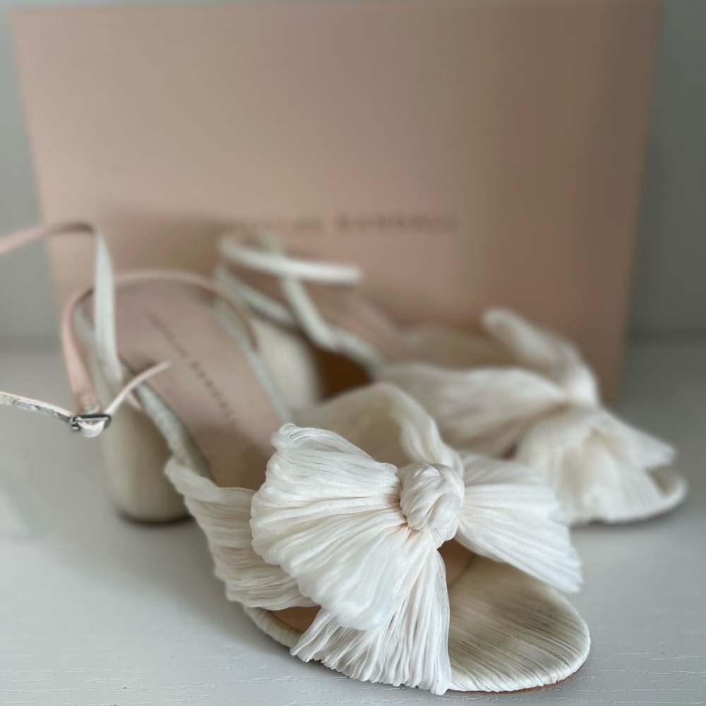 Loeffler Randall Cream Bow Wedge Sandals - Picture 2 of 8